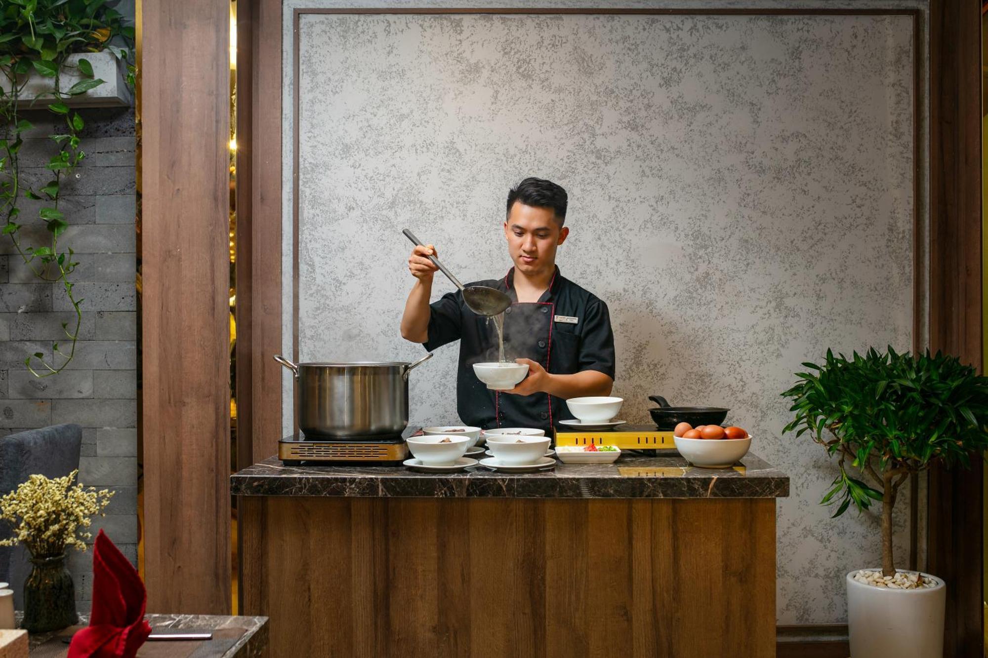 Hanoi La Palm Premier Hotel & Spa Bagian luar foto