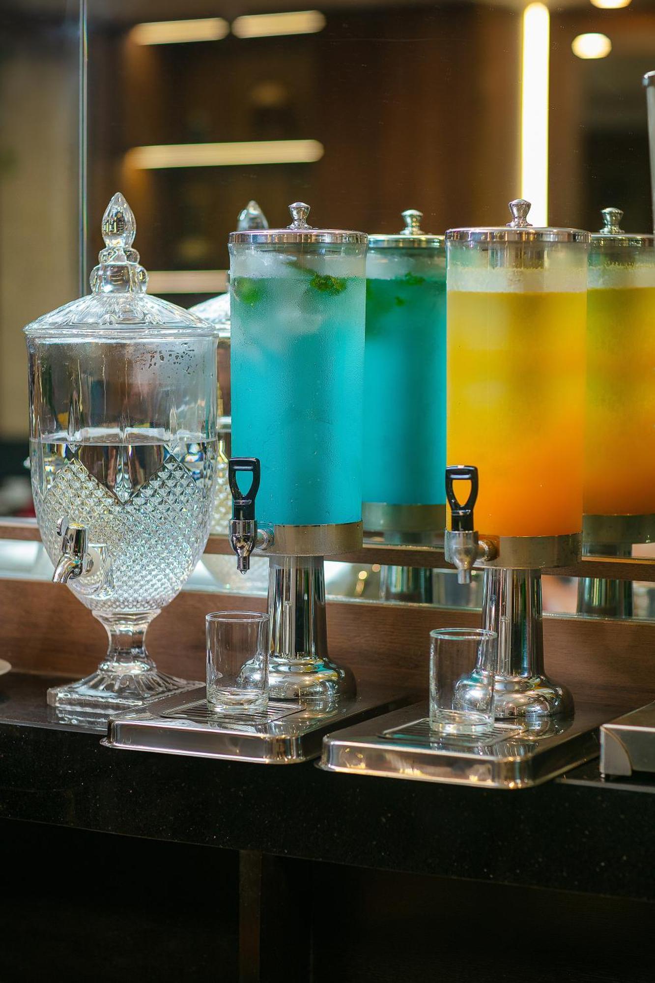 Hanoi La Palm Premier Hotel & Spa Bagian luar foto