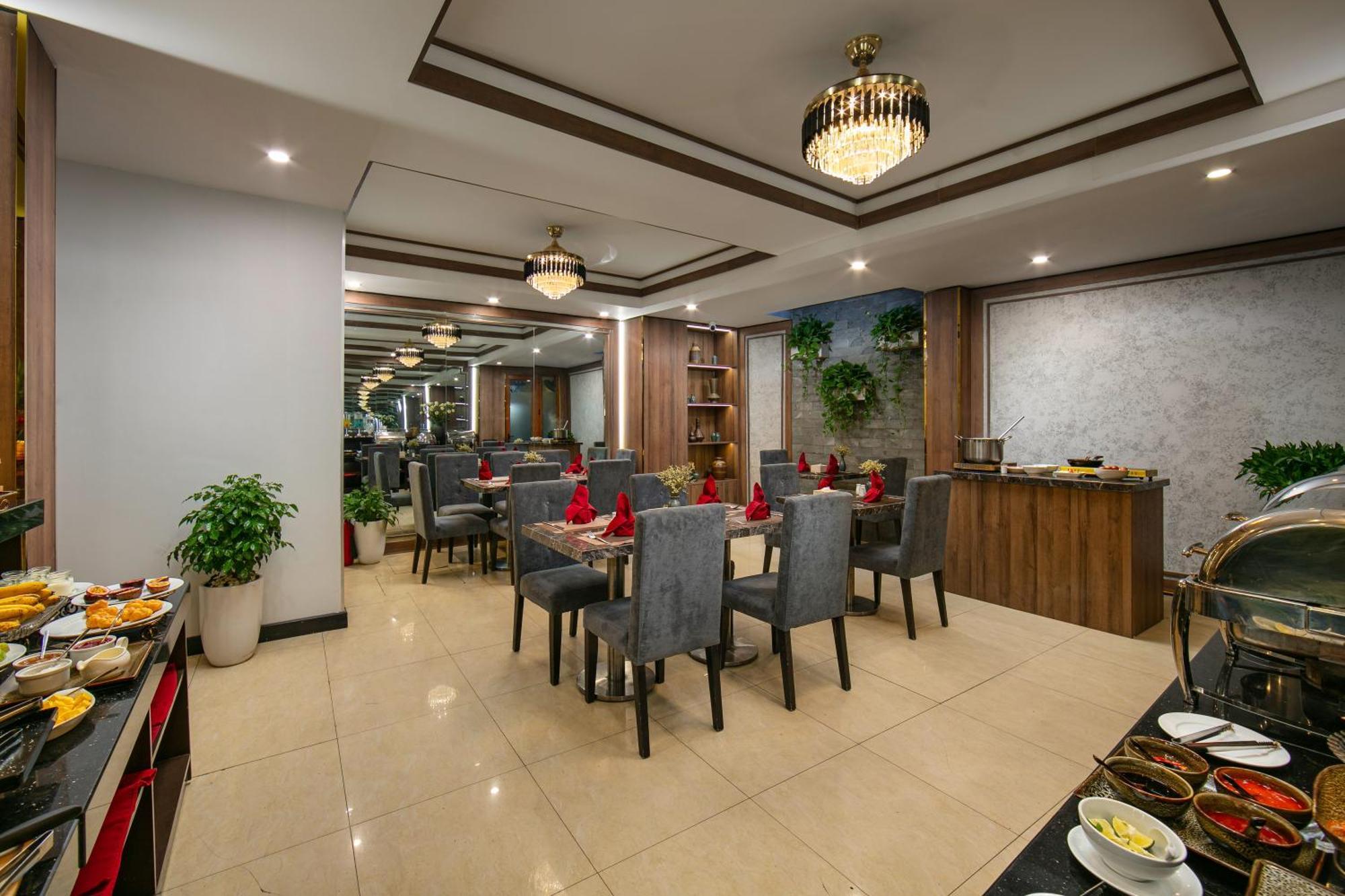 Hanoi La Palm Premier Hotel & Spa Bagian luar foto