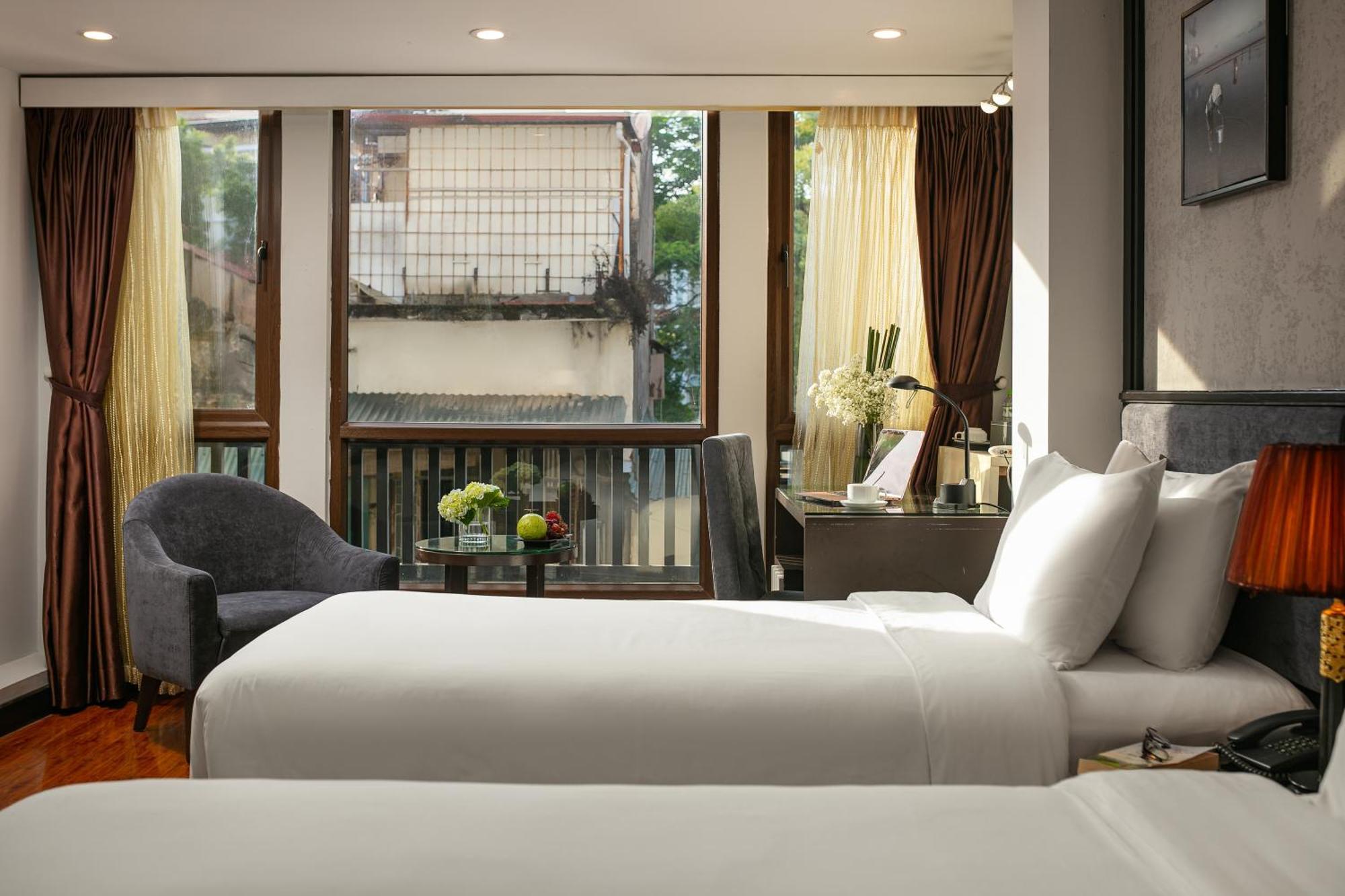 Hanoi La Palm Premier Hotel & Spa Bagian luar foto
