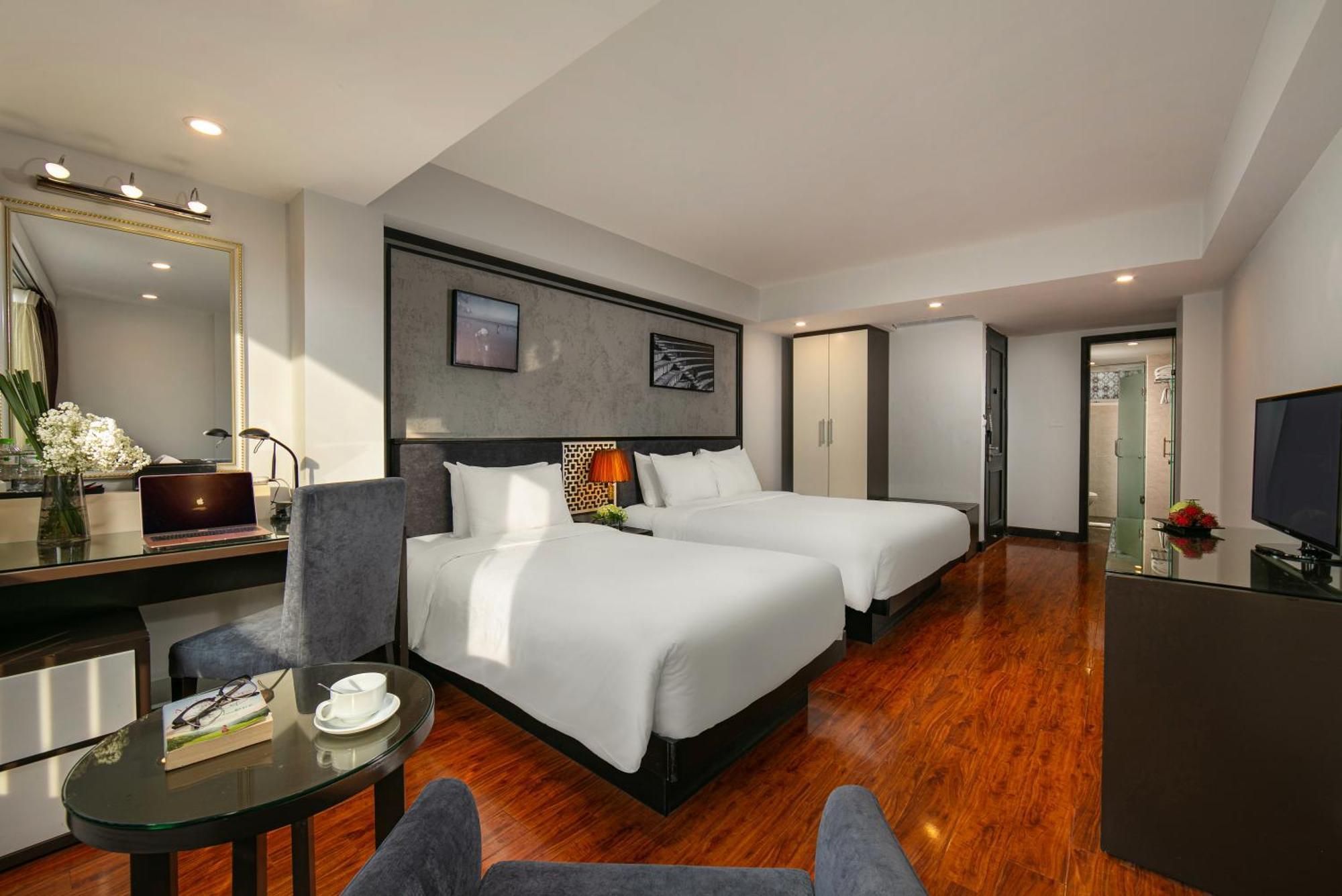 Hanoi La Palm Premier Hotel & Spa Bagian luar foto
